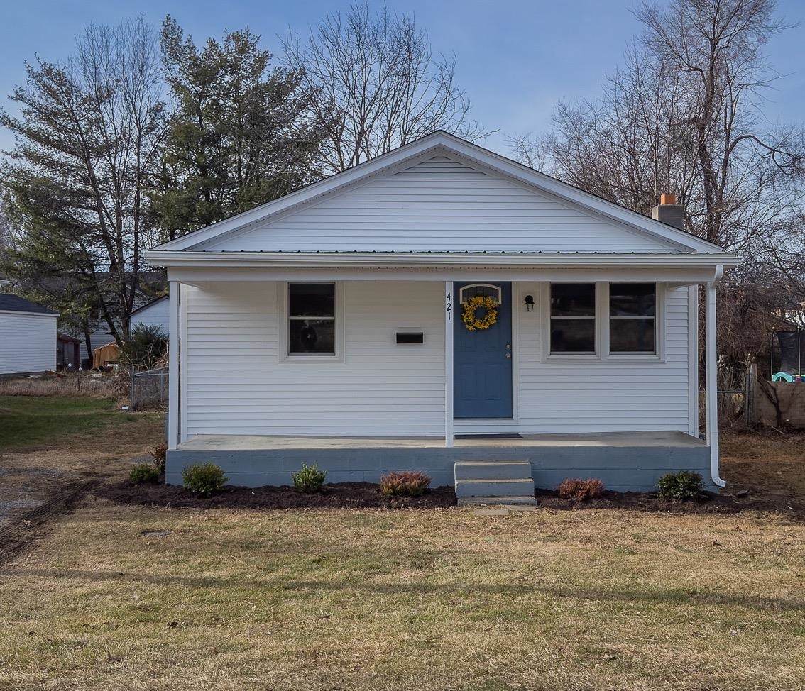 421 Augusta Ave - Photo 1