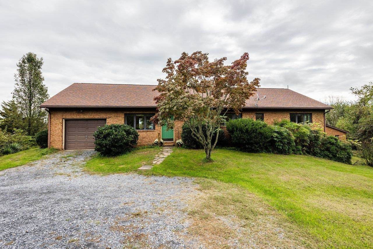 254 Chetola Trl - Photo 1