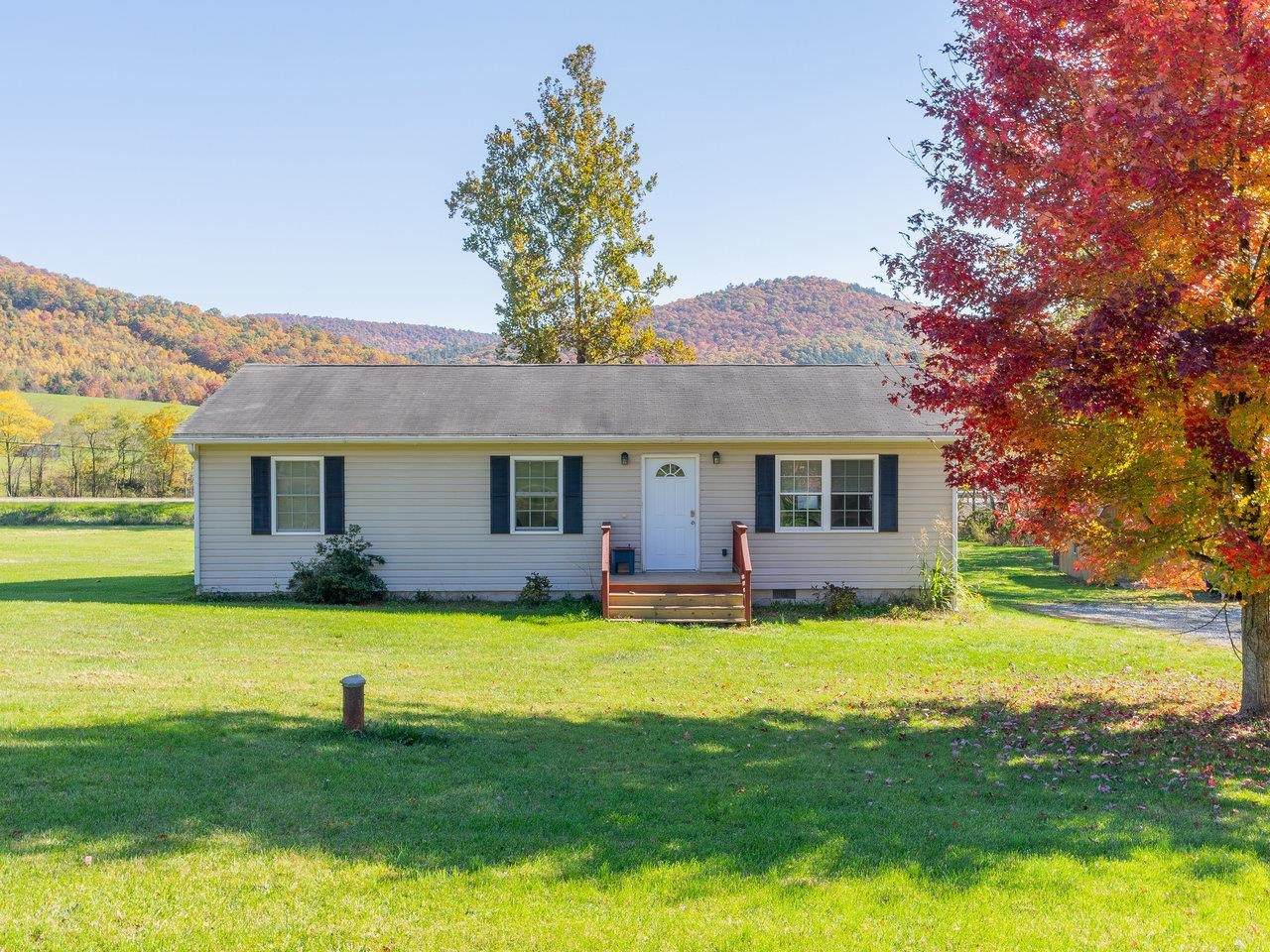 49 See Ln - Photo 1