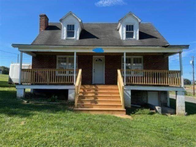 1814 Churchville Ave - Photo 1