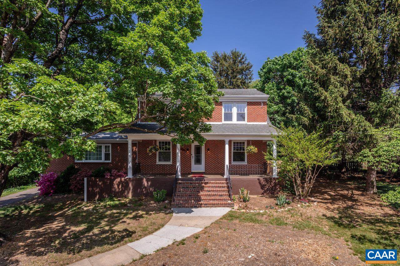 1104 Coalter St - Photo 1