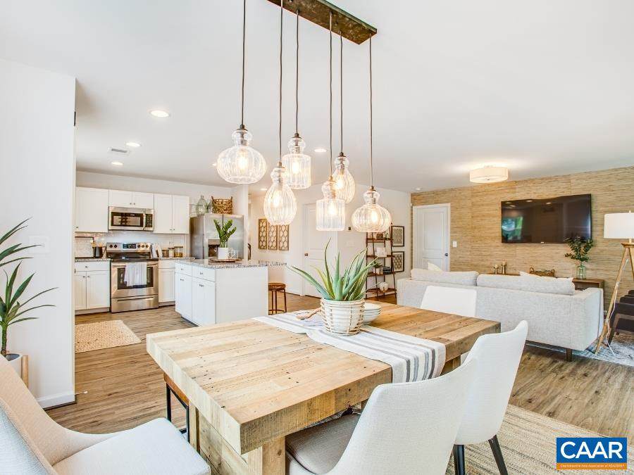 157 Lookover Ter - Photo 1