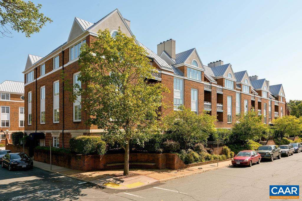 253 East Jefferson St - Photo 1