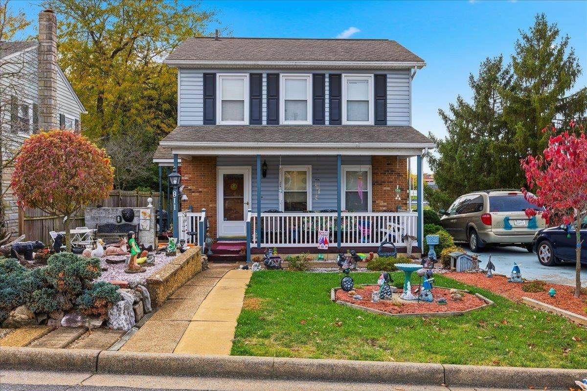 811 Spotswood Dr - Photo 1