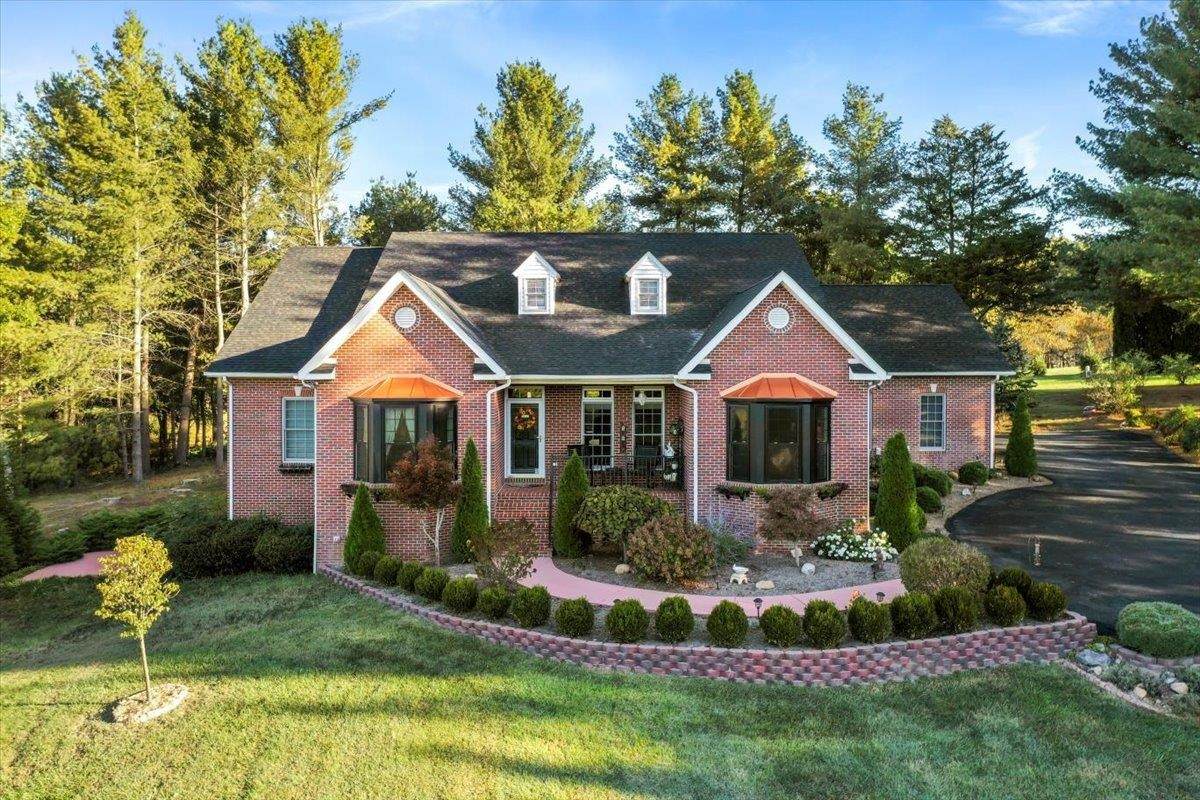 40 Birdsong Ln - Photo 1