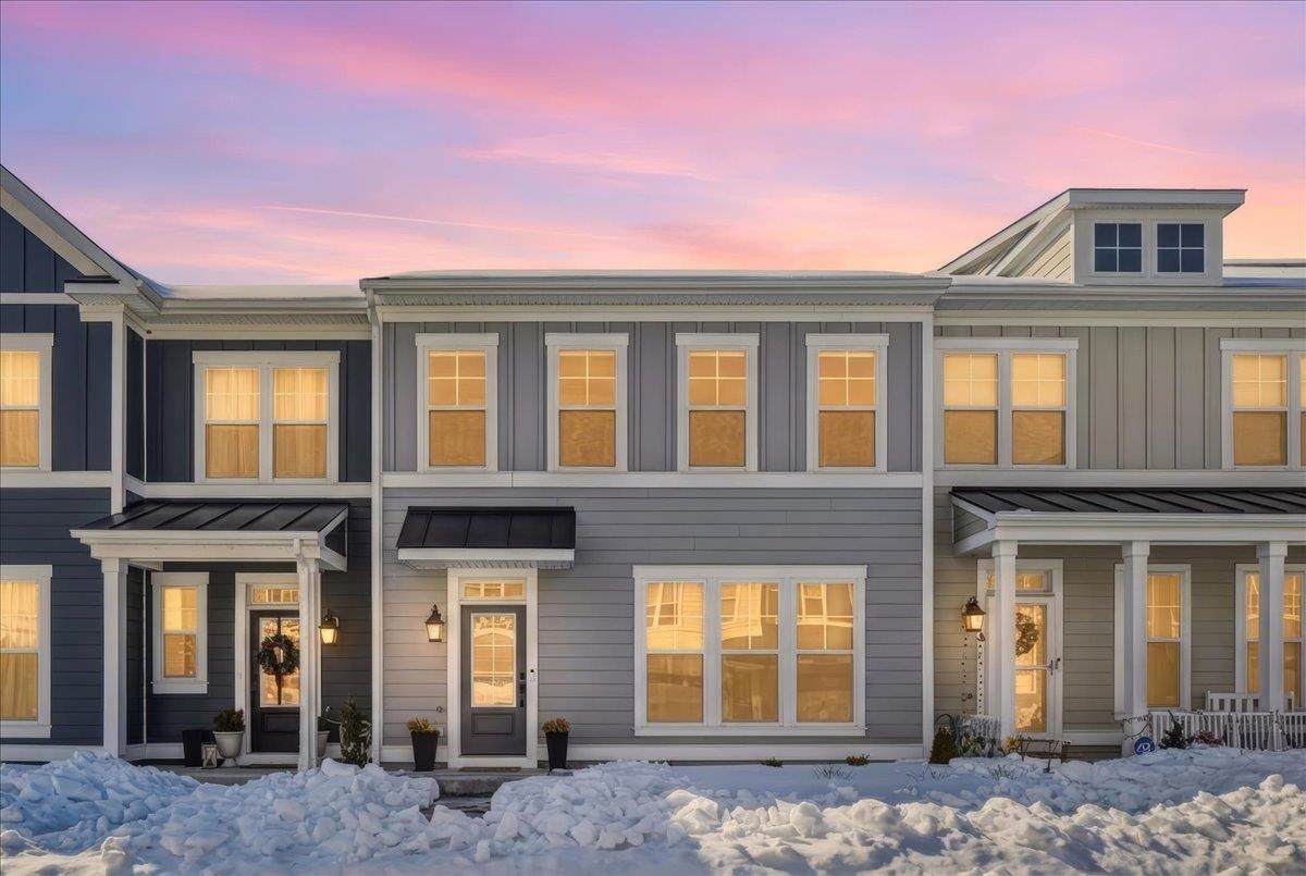 3262 Charleston Blvd - Photo 1