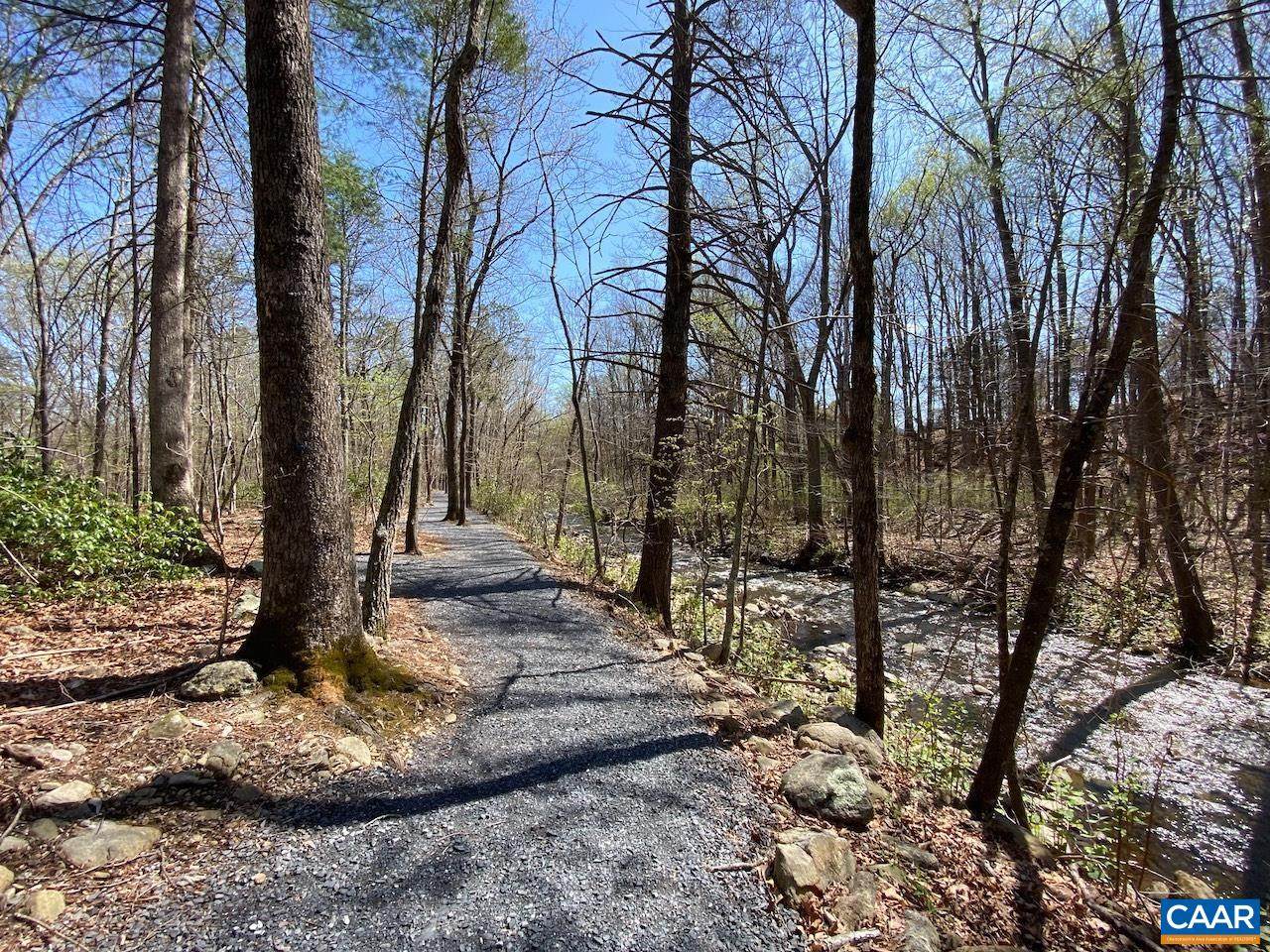 38 Creekside Cl - Photo 1