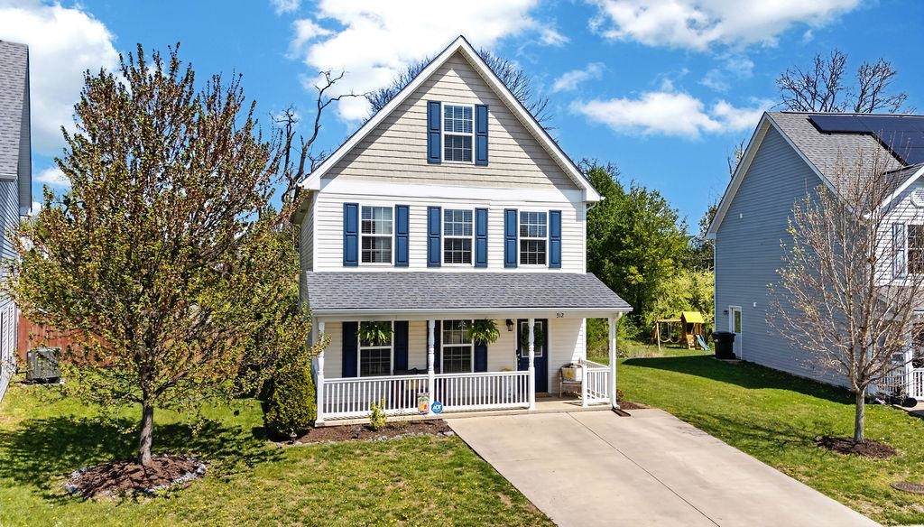 312 Evershire St - Photo 1