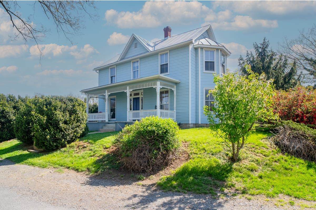 133 Springbrook Rd - Photo 1