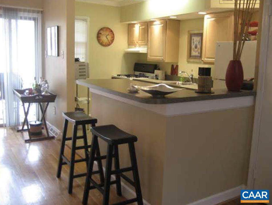 111 Hessian Hills Rdg - Photo 1