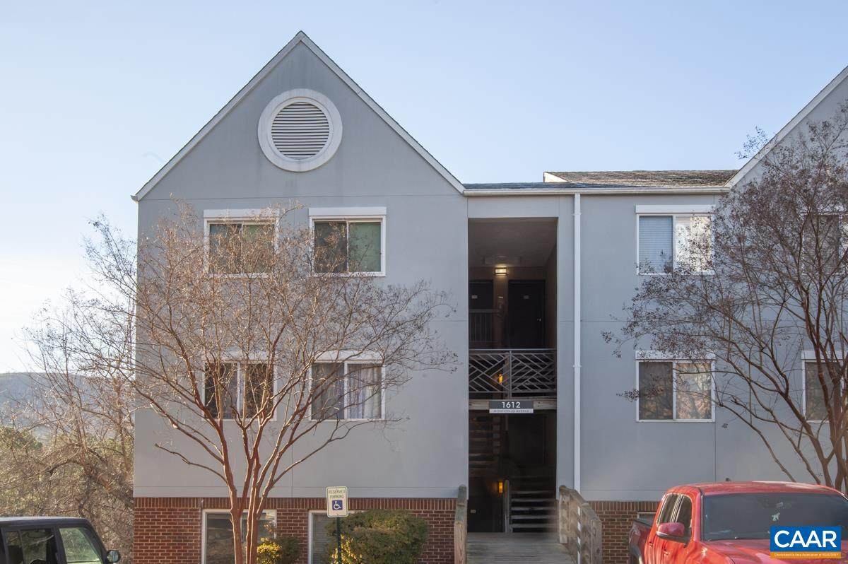 1612 Monticello Ave - Photo 1