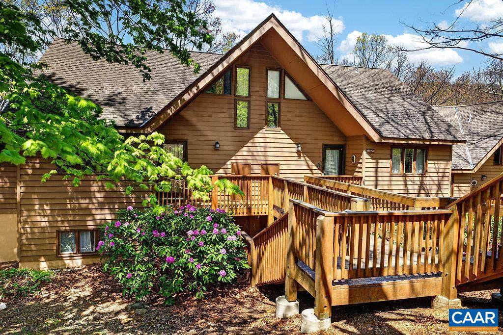 762 Laurelwood Condos - Photo 1