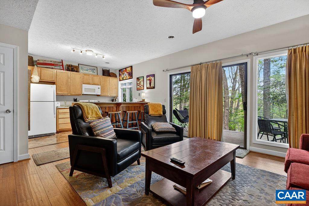 410 Three Ridges Condos - Photo 1