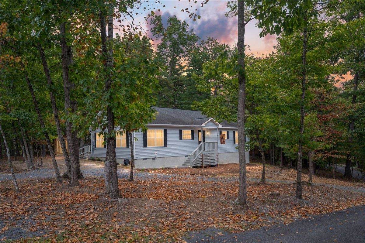 268 Dogwood Dr - Photo 1
