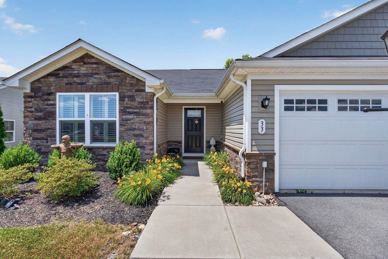 33 South Peak Dr - Photo 1