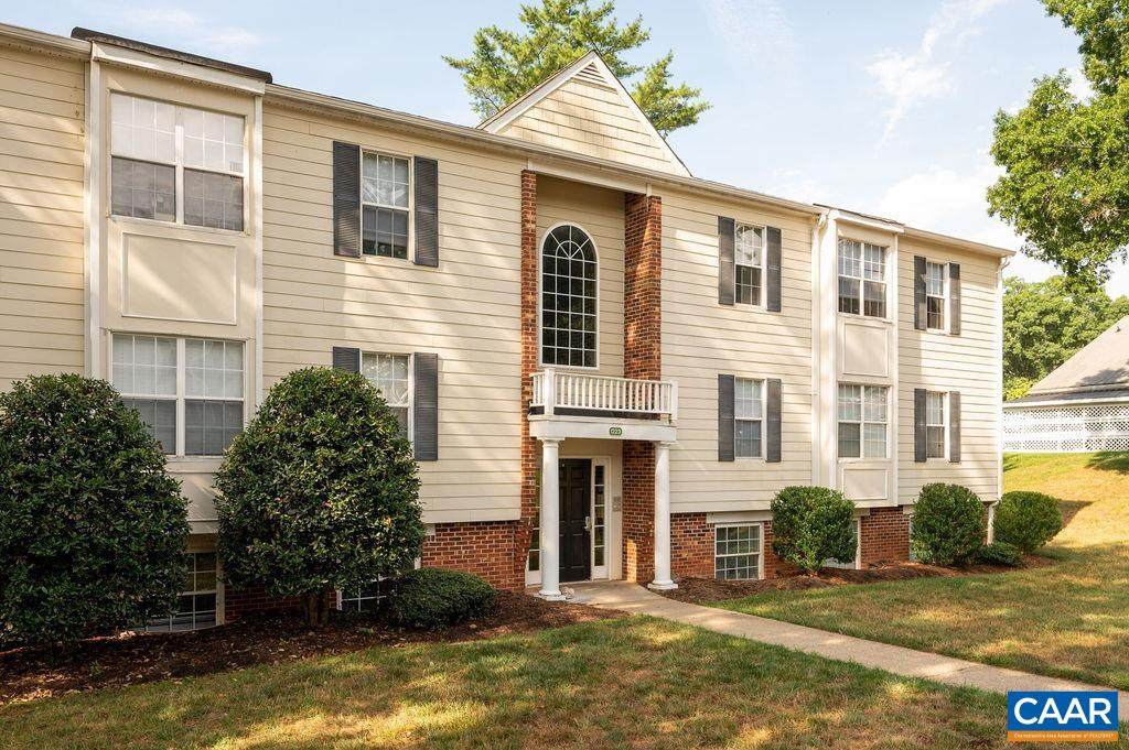 1223 Villa Ln - Photo 1