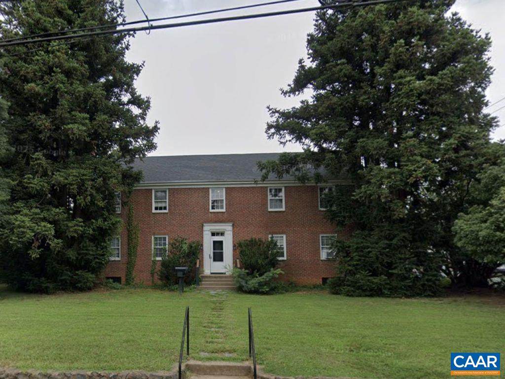 2303 Fontaine Ave - Photo 1