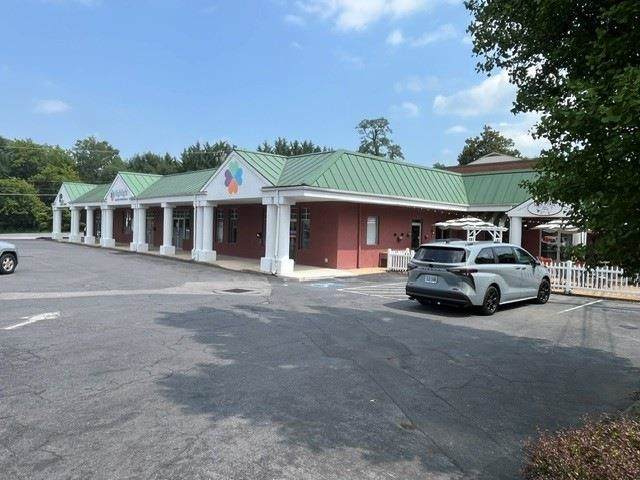 2303 Augusta St - Photo 1