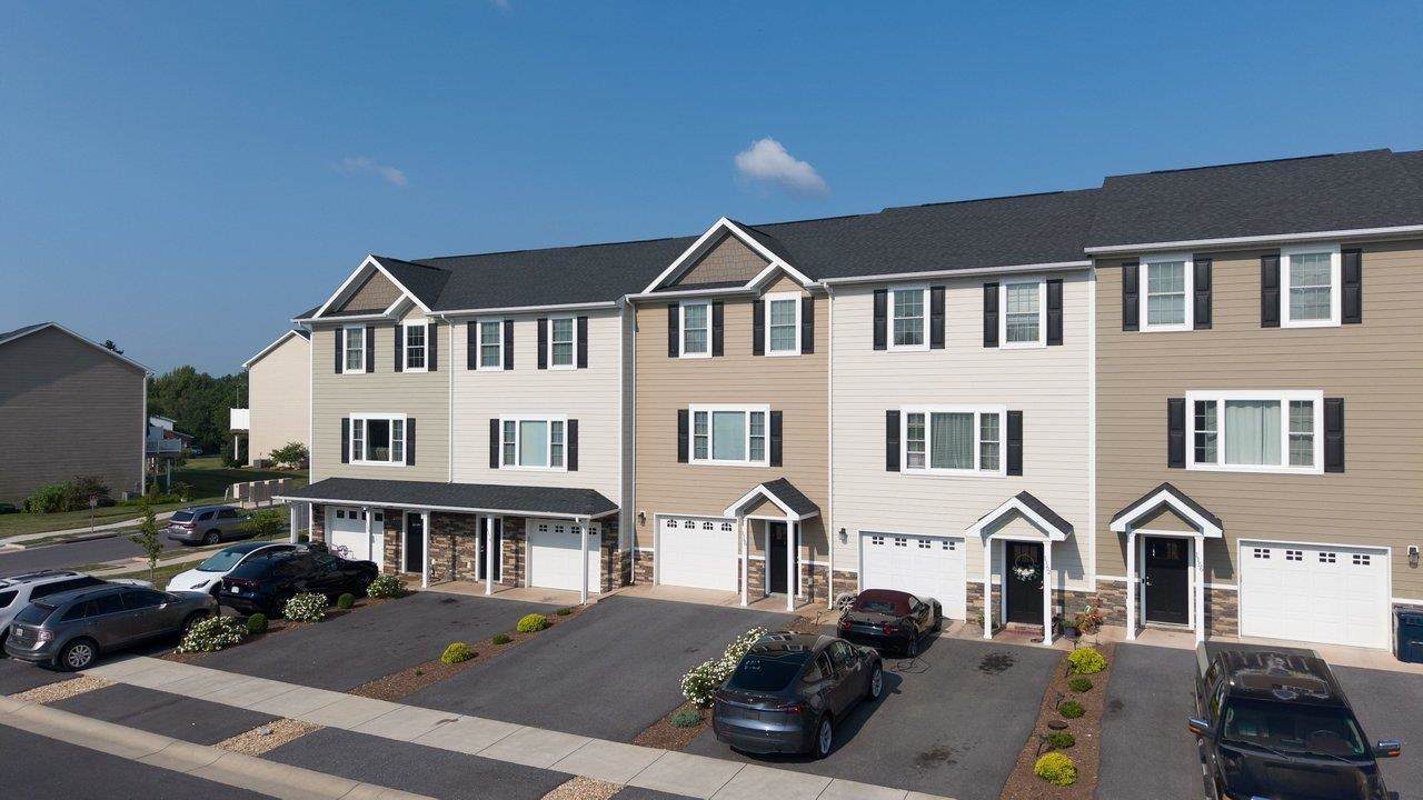 1168 Harvest Ct - Photo 1