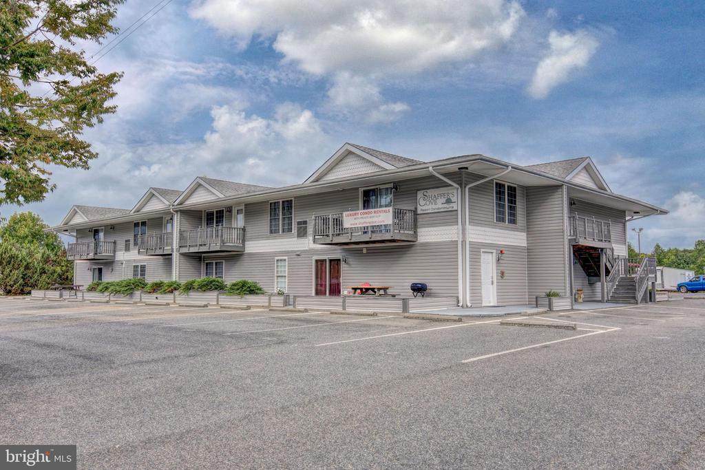 13705 Anna Point Ln - Photo 1