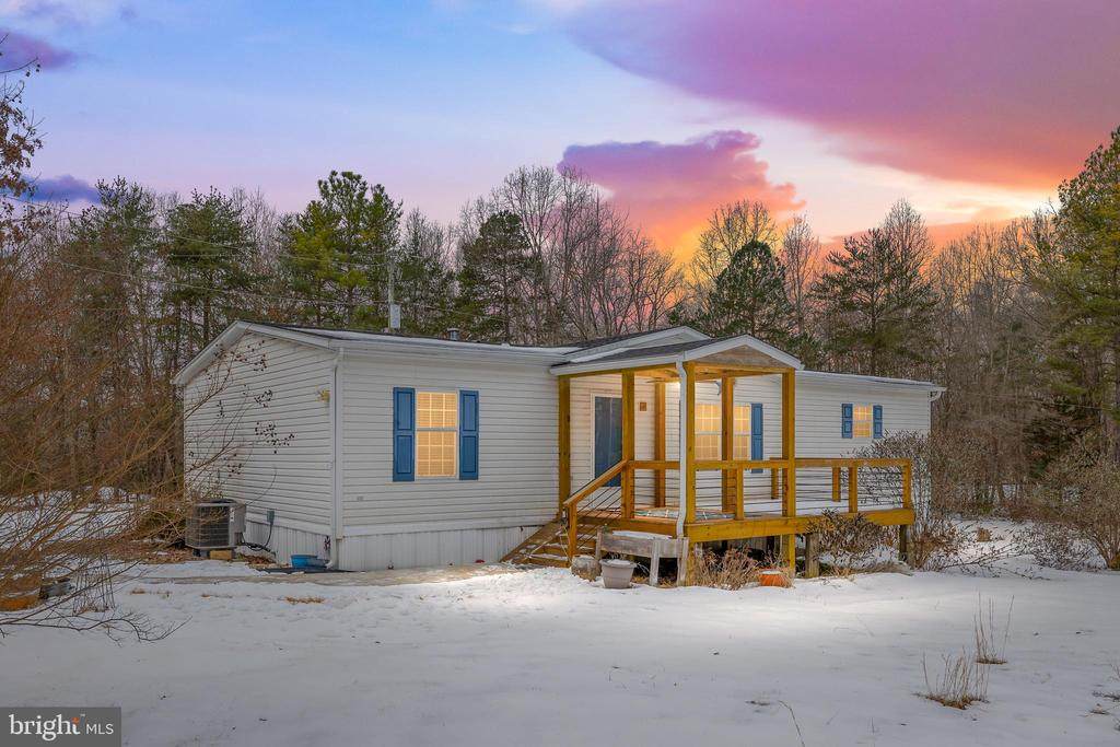 232 Old Louisa Rd - Photo 1