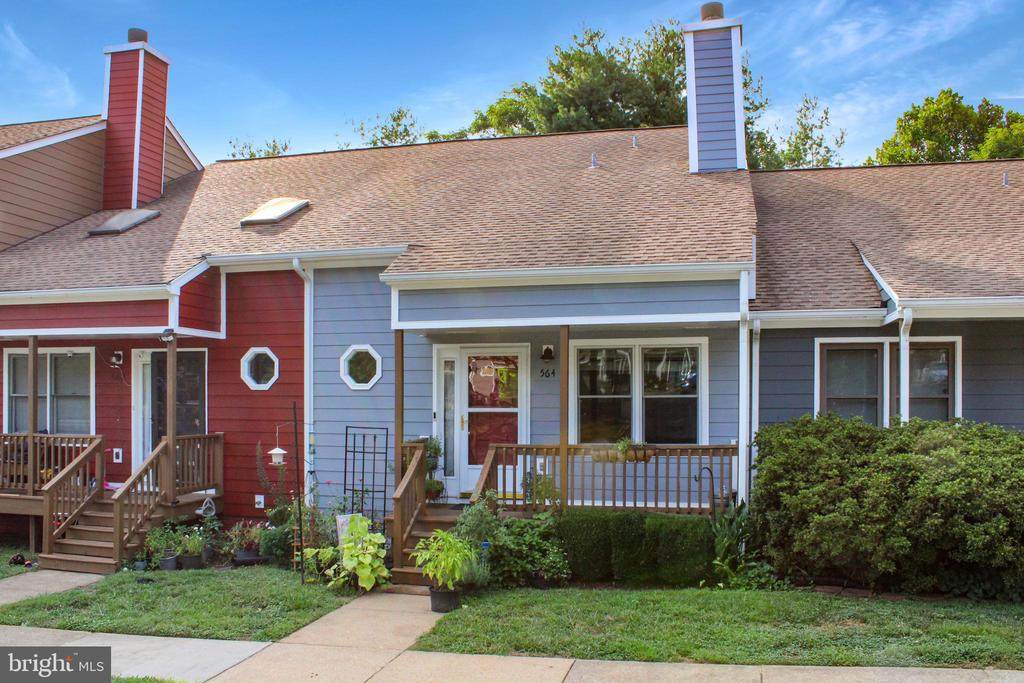 564 Whitcover Cir - Photo 1