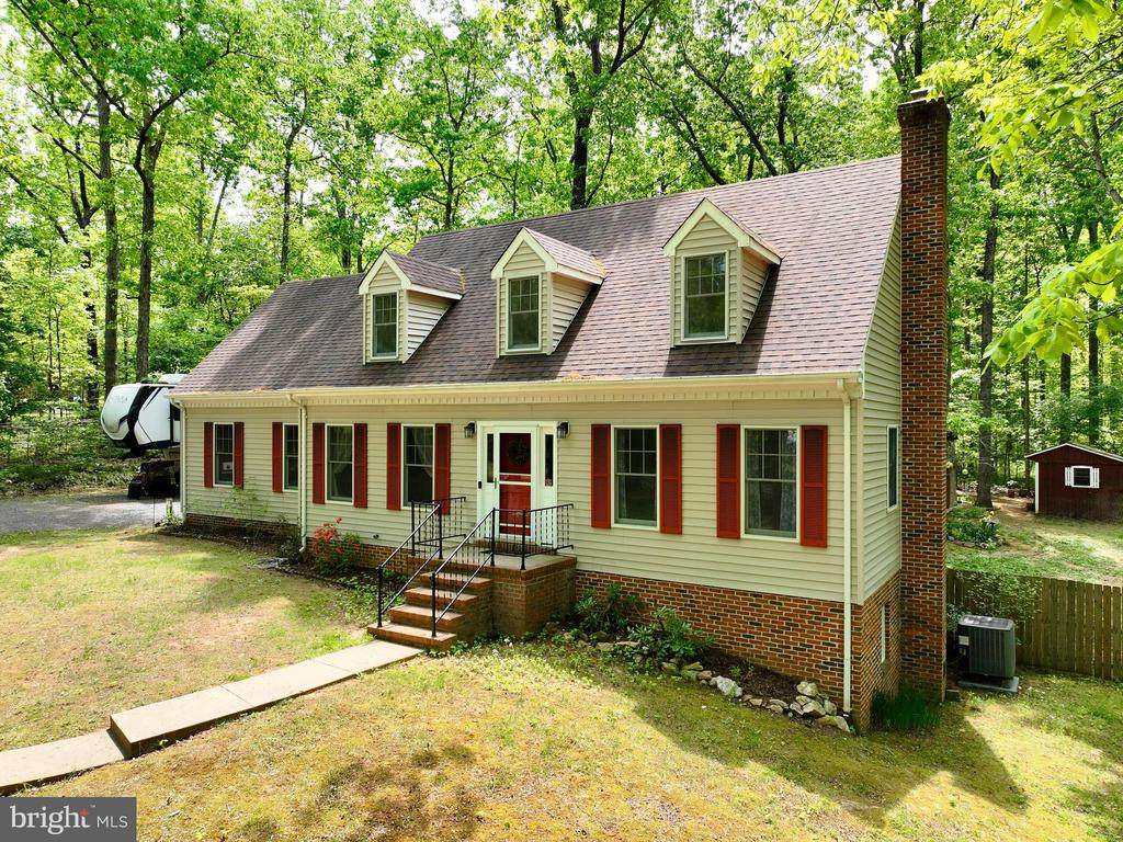 9128 Woodbrook Ln - Photo 1