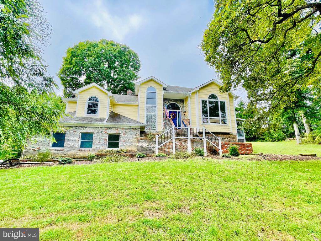 1474 Freeman Dr - Photo 1
