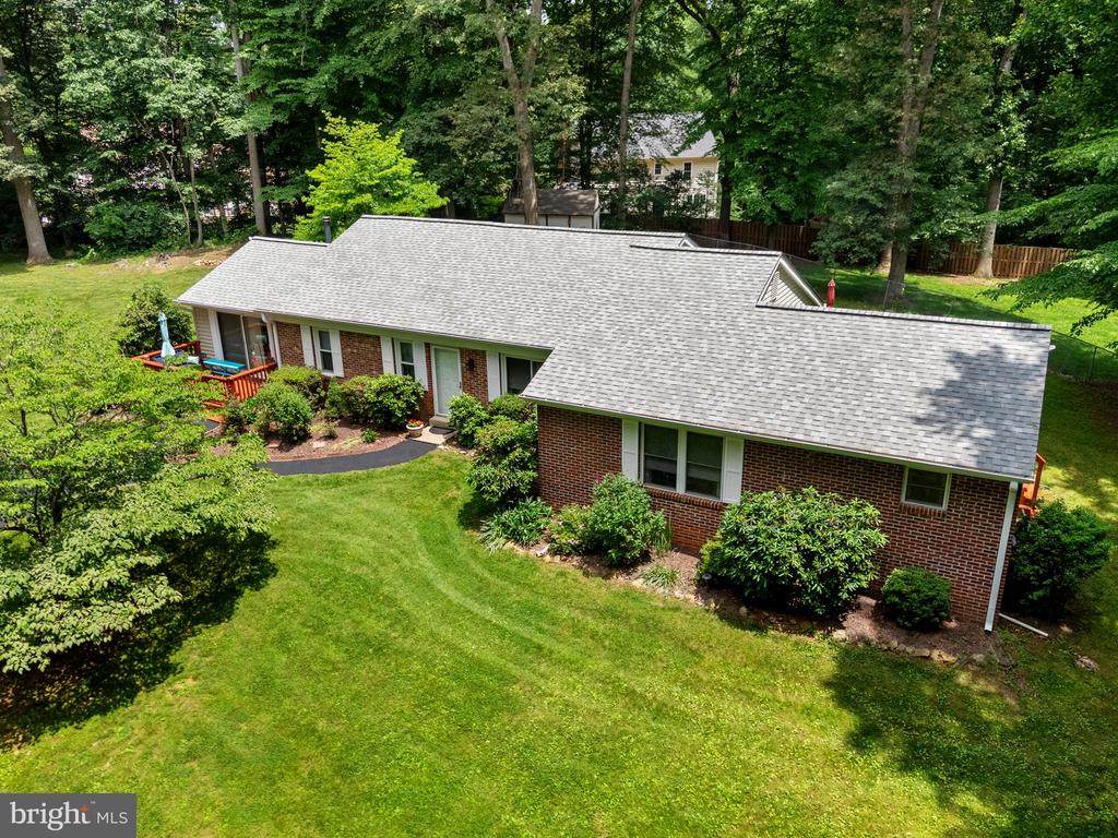 7401 Little Ct - Photo 1