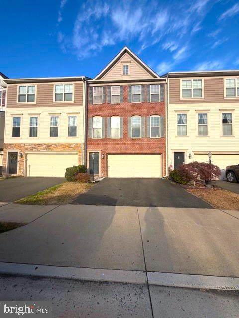 165 Royal Ct - Photo 1