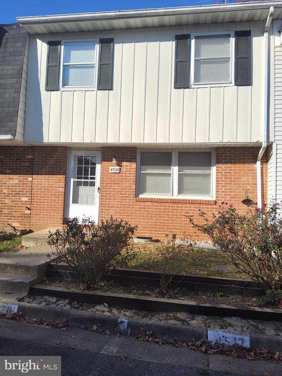 4528 Appledale Ct - Photo 1