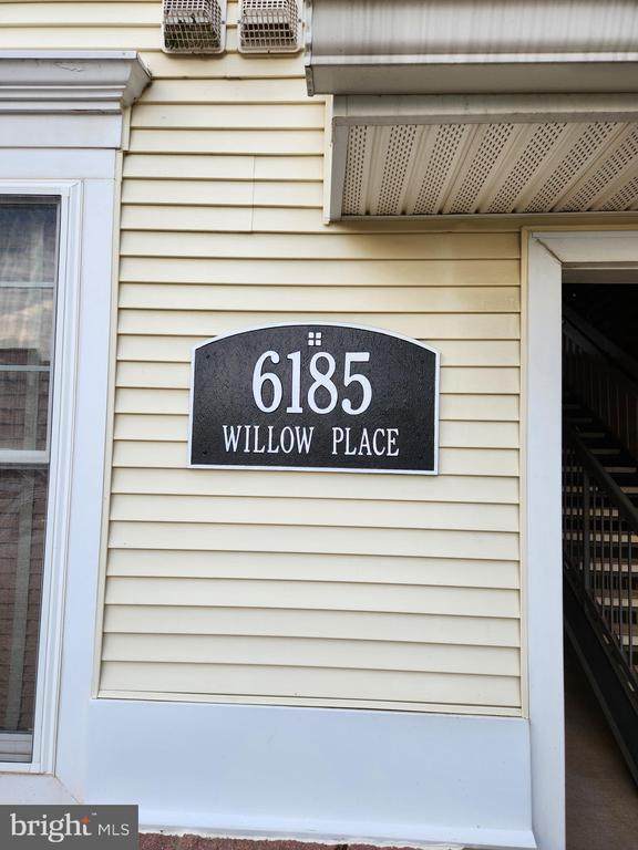 6185 Willow Pl - Photo 1
