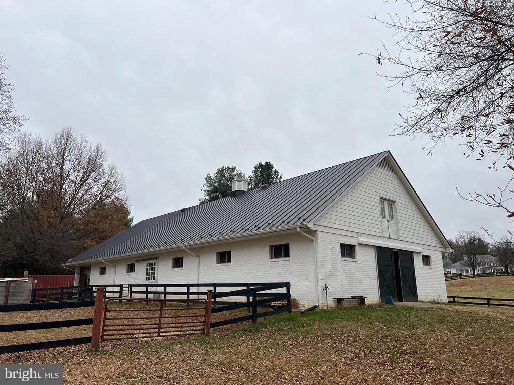 7112 Rock Hill Mill Rd - Photo 1