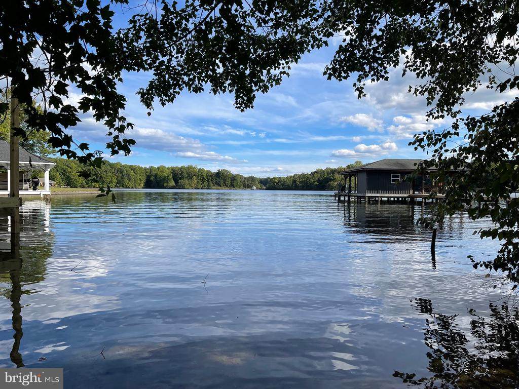  Moody Town Road - Photo 1