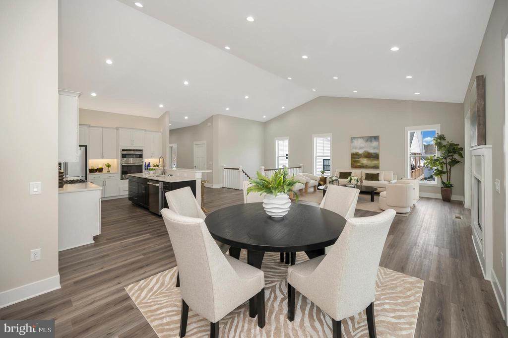 573 Sunset Loop - Photo 1