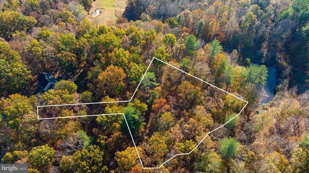 102 Oakmont Dr - Photo 1