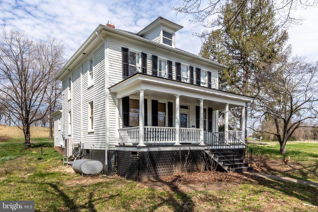 242 Madison Mills - Photo 1