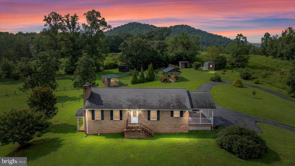 1117 Poor House Rd - Photo 1