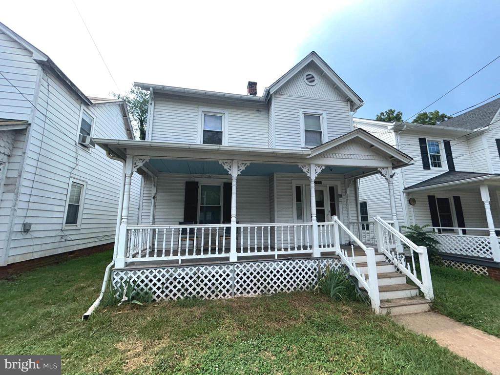 161 Main St E - Photo 1