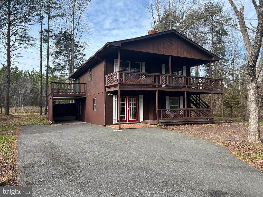 802 Yorktown Blvd - Photo 1