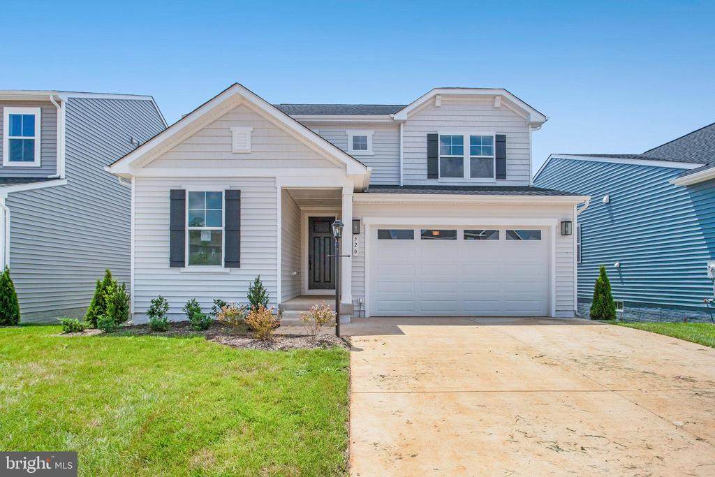 520 Aster Ln - Photo 1