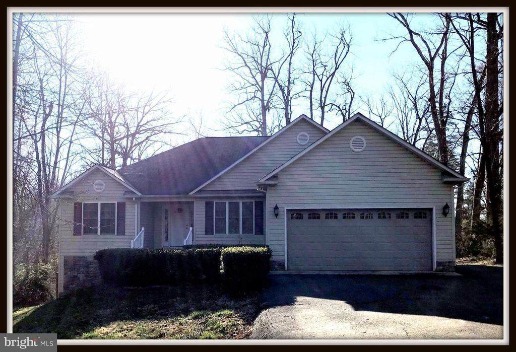 711 Yorktown Blvd - Photo 1