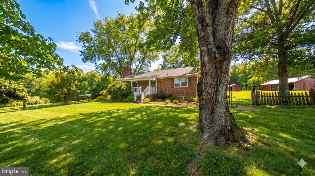 27478 Old Office Rd - Photo 1