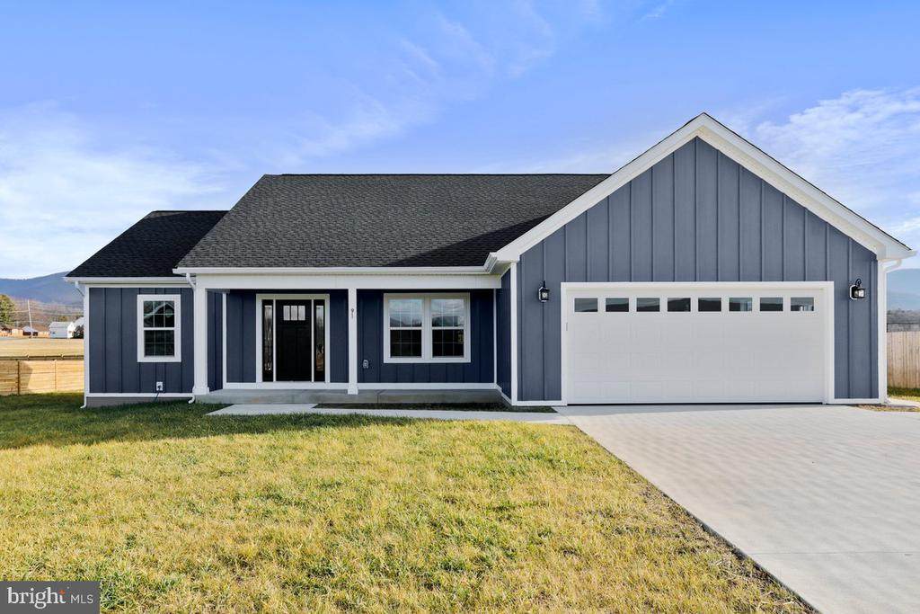 91 Arthur Lane - Photo 1