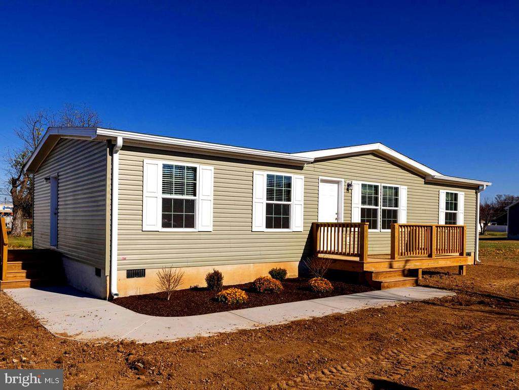 343 Park Rd - Photo 1