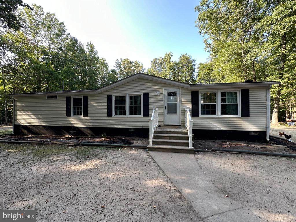 9713 Duerson Ln - Photo 1