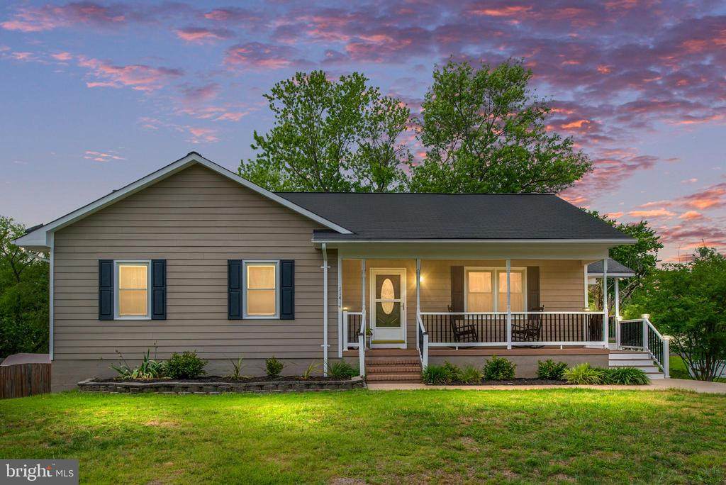 11414 Warner Dr - Photo 1