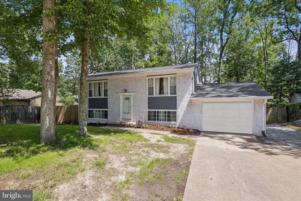 10603 Bluebird Ln - Photo 1