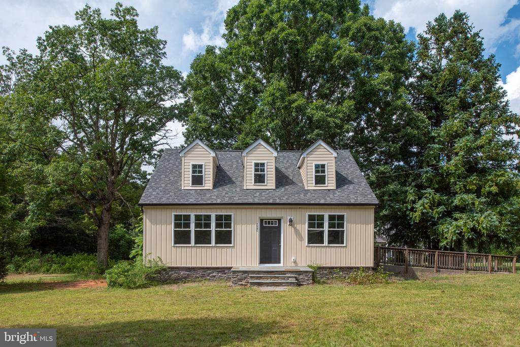 7541 Lawyers Rd - Photo 1