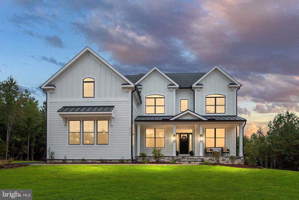 8537 Highclere Ln - Photo 1